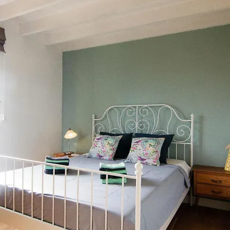 Chic Holiday With Private Terrace In Rocamadour France